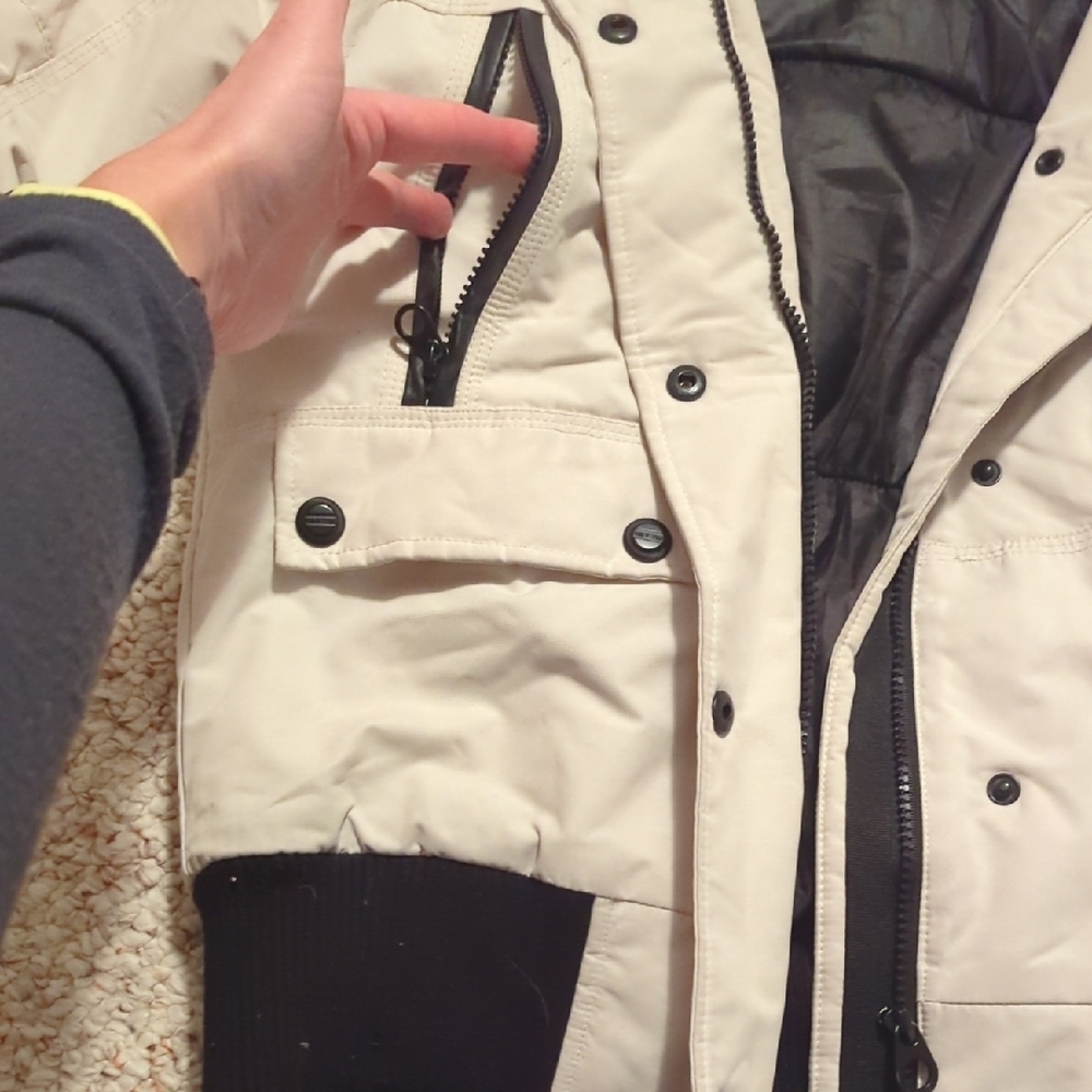 Point Zero Cream Puffer Jacket - Picture 5 of 10